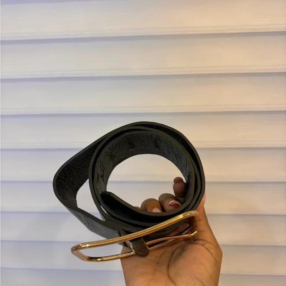 Black Belt - Picture 2 of 2